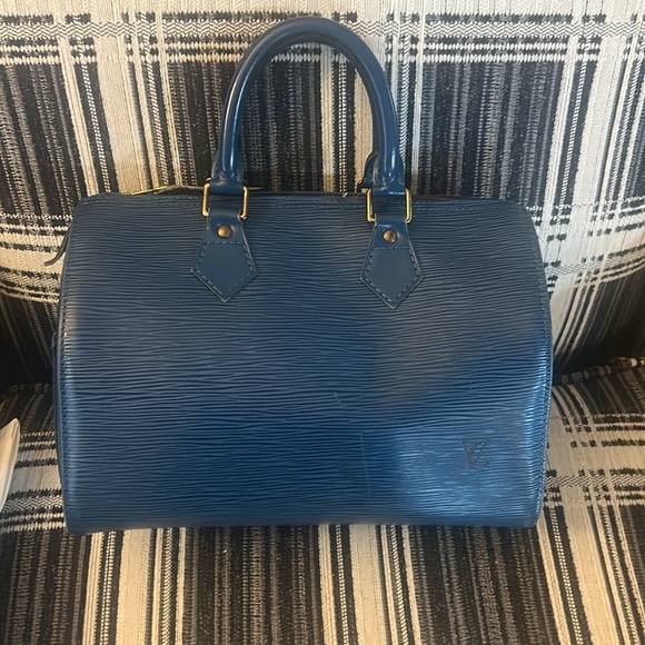 Louis Vuitton Epi Speedy 25 - Picture 6 of 17